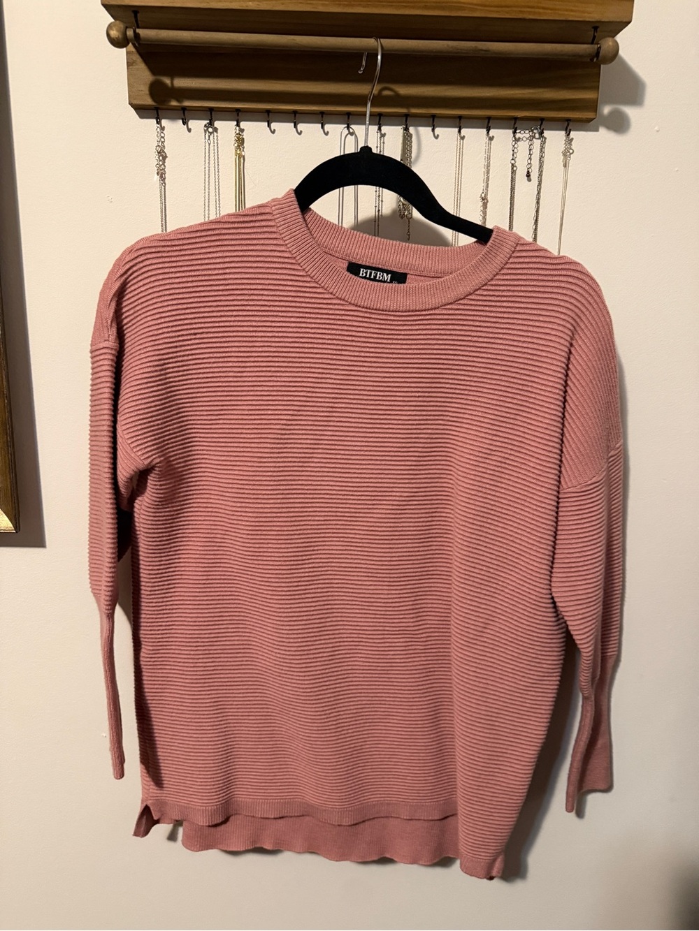 BTFBM Women's Ribbed Crewneck Sweater - Dusty Rose